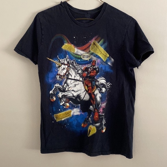 Marvel Deadpool T-shirt - Picture 8 of 8